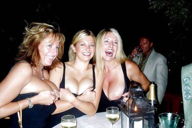 Les salopes (bra-less)