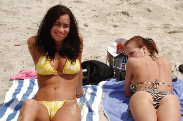 Bathing Suit lady Mingle