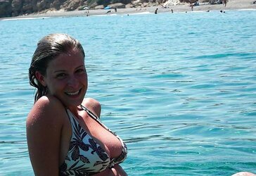 Bathing Suit lady Mingle