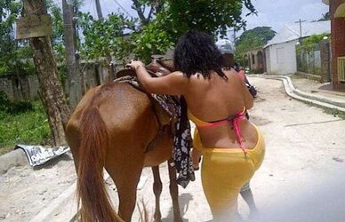 Massiel Angelica Lantigua Santo dominicana gordita cool