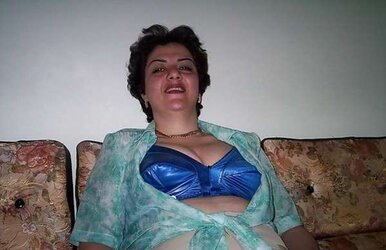 UBER-SEXY IRANIAN INEXPERIENCED DAMSELS II