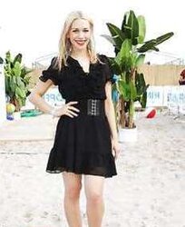 Julia Dietze mega bevy