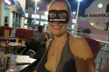 Brazilians amateurs public flashers again