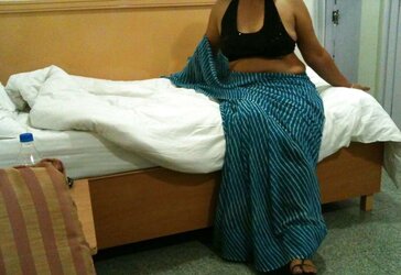 NEELU SUPER-SEXY four JOY