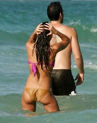 Celebs passport spunk over vol