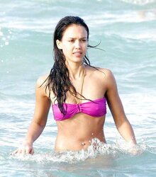 Celebs passport spunk over vol