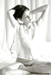 Jassie - Ebony and White