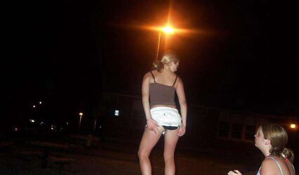 Upskirts Upshorts