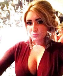 Steamy super-sexy facebook teenagers