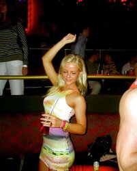 Steamy super-sexy facebook teenagers