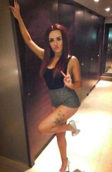 Steamy super-sexy facebook teenagers