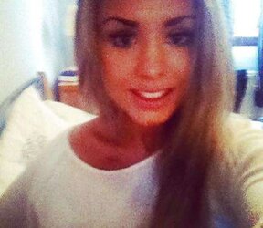 Steamy super-sexy facebook teenagers