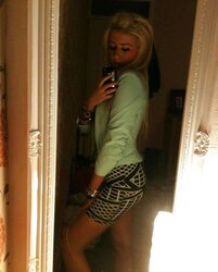 Steamy super-sexy facebook teenagers