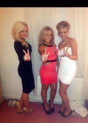 Steamy super-sexy facebook teenagers