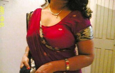 Tamil super hot aunty Gigantic Bra-Stuffers