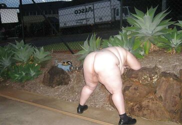 Big Bi-Atch In Public Places