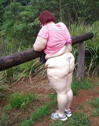 Big Bi-Atch In Public Places