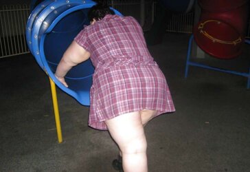 Big Bi-Atch In Public Places