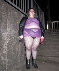 Big Bi-Atch In Public Places