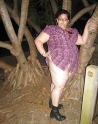 Big Bi-Atch In Public Places