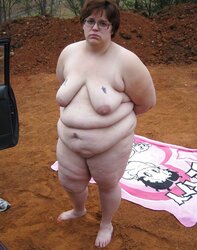 Big Bi-Atch In Public Places