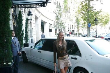 Blondie Gf Lets Liberate On Vacation
