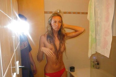 Blondie Gf Lets Liberate On Vacation