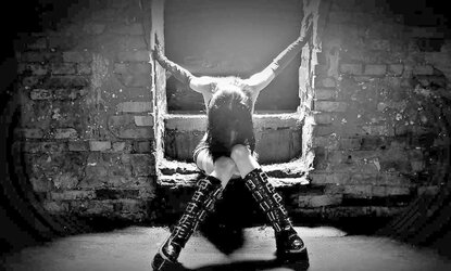 DOMINATION & SUBMISSION IN DARK-HUED