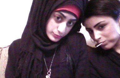 Hijabi Paki Teenager