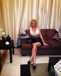 Romanian ladies: felicia