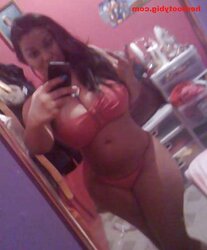 Chick Diagnosed With Ghetto Ass
