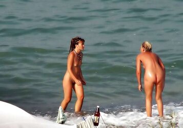 Mature and teenager Nudists