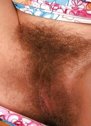 FIGA PELOSA NATURALE two , INNATE WOOLY VULVA