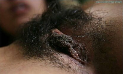 FIGA PELOSA NATURALE two , INNATE WOOLY VULVA