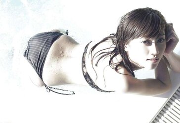 Japanese Bathing Suit Stunners-Mikie Hara (five)