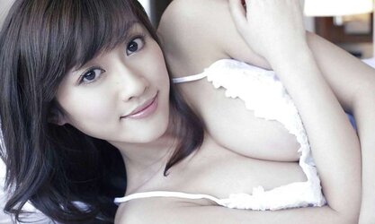Japanese Bathing Suit Stunners-Mikie Hara (five)