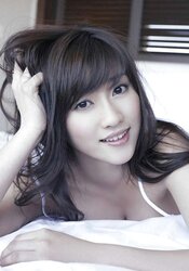 Japanese Bathing Suit Stunners-Mikie Hara (five)