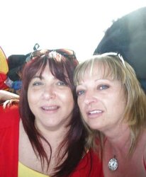 Ma 1er tante,my very first aunt coment stiff