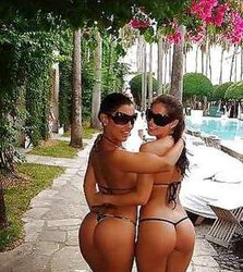 Beautiful Latinas