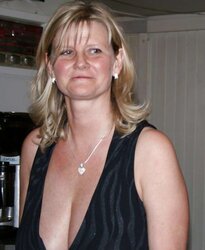 Huge-Boobed German Inexperienced MUMMY