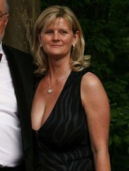 Huge-Boobed German Inexperienced MUMMY