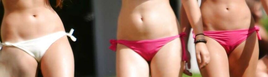 Teenager camel toe