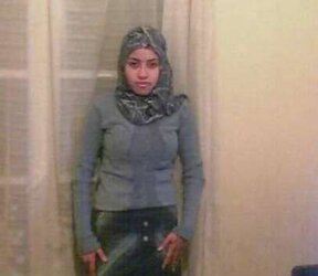 Non-porno Arab gal, with or sans hijab II