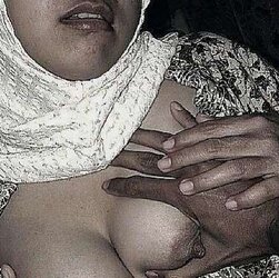 Non-porno Arab gal, with or sans hijab II