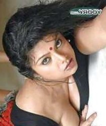 uber-cute indian bosom