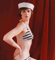 Zooey Deschanel