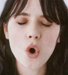 Zooey Deschanel