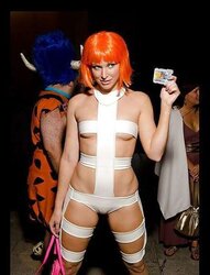 Cosplay damsels
