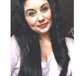 Buxom Bootylicious Emo Teenager ( four comments)