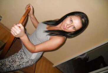 Romanian: laura